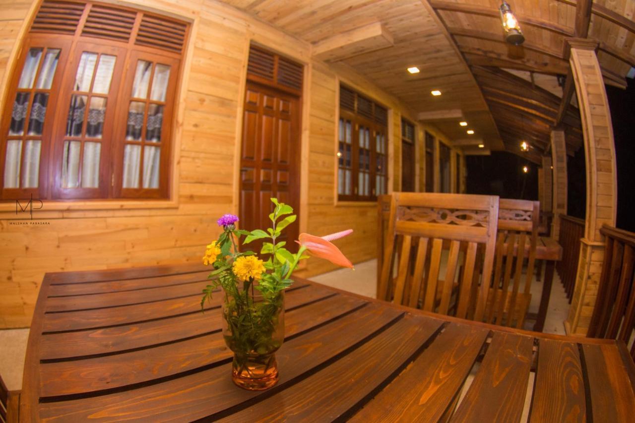 Tea Breeze Motel Nallathanniya Extérieur photo